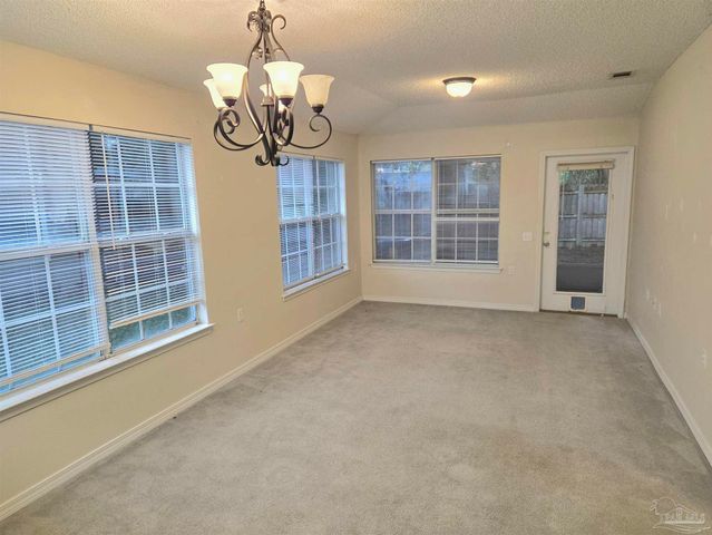 8133 Heirloom Dr, Pensacola, FL 32514