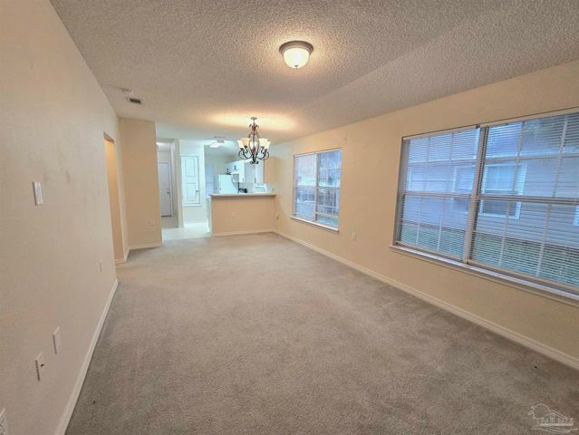 8133 Heirloom Dr, Pensacola, FL 32514