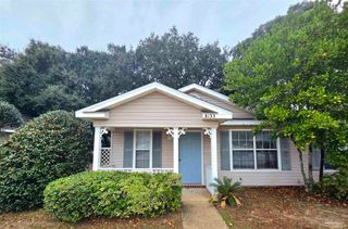 8133 Heirloom Dr, Pensacola, FL 32514