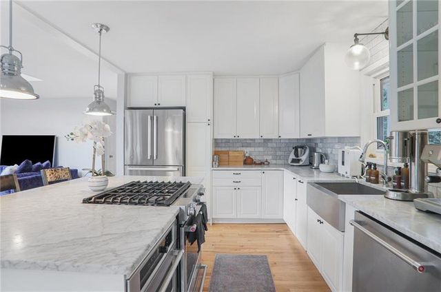 4146 Brookview SE Drive, Atlanta, GA 30339