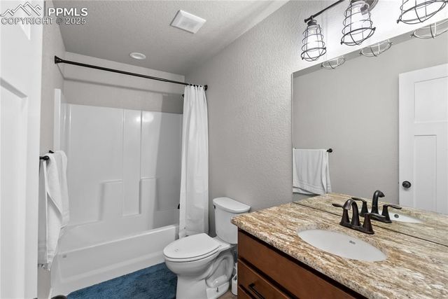 1267 N Ginger Lane, Pueblo, CO 81007