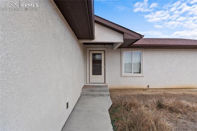 1267 N Ginger Lane, Pueblo, CO 81007