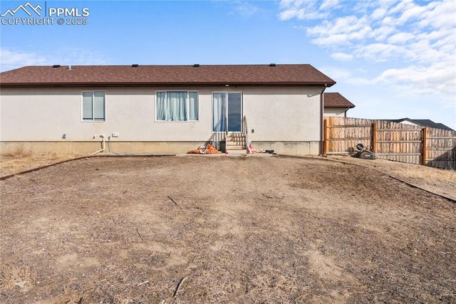 1267 N Ginger Lane, Pueblo, CO 81007