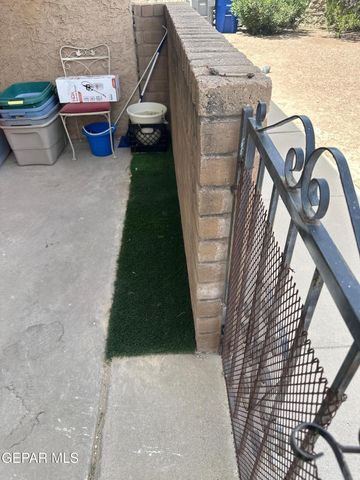 1917 Karen Sue Place B, El Paso, TX 79936
