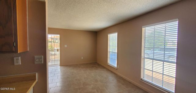 1917 Karen Sue Place B, El Paso, TX 79936