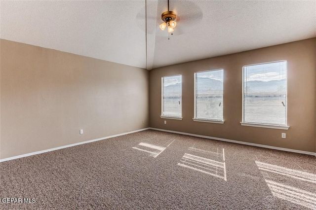 10895 NORTHVIEW Drive, El Paso, TX 79934