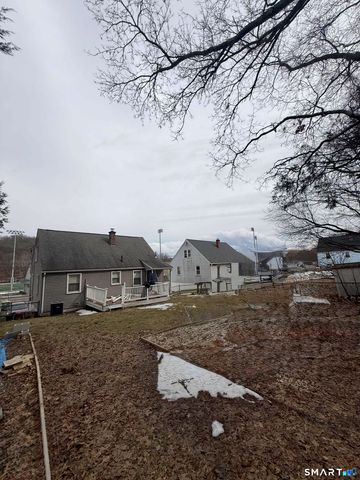 1263 Watertown Avenue, Waterbury, CT 06708