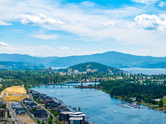 2511 W Top Saw Ln, Coeur D'alene, ID 83814