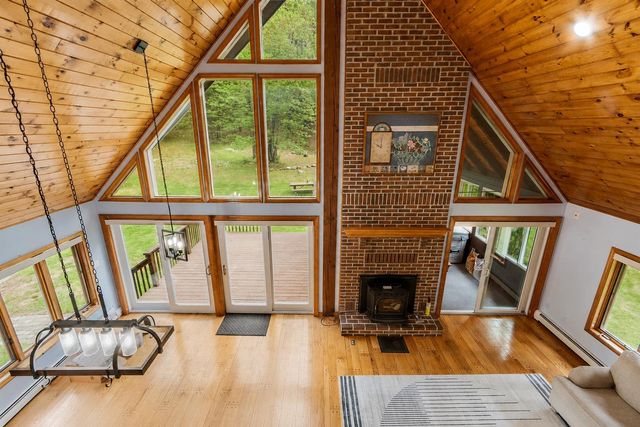 14 William Drive, Pelham, NH 03076
