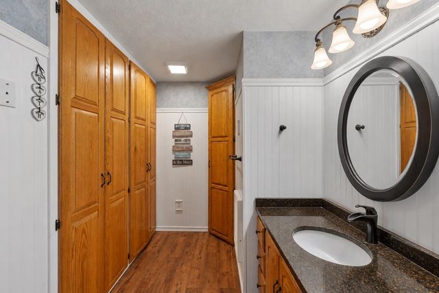 14 William Drive, Pelham, NH 03076
