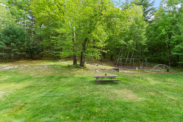 14 William Drive, Pelham, NH 03076