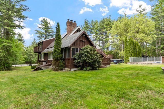 14 William Drive, Pelham, NH 03076