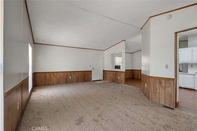 13866 Tam O Shanter Drive, Victorville, CA 92395