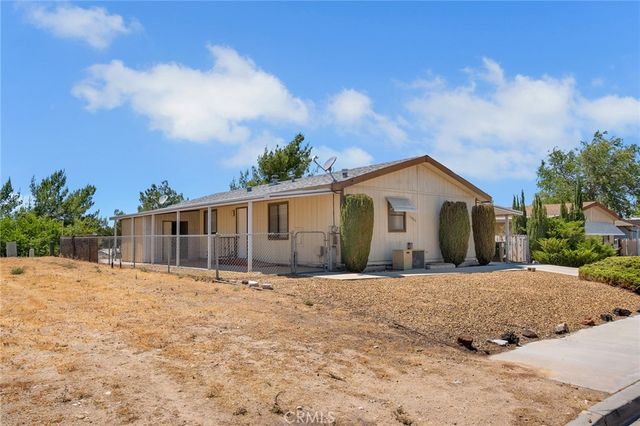 13866 Tam O Shanter Drive, Victorville, CA 92395