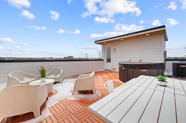 177 Little Green St, Nashville, TN 37210