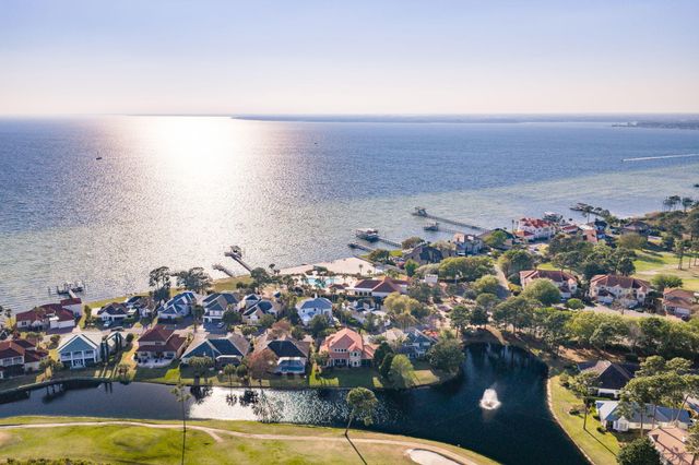 1393 Sunset Beach Drive, Niceville, FL 32578