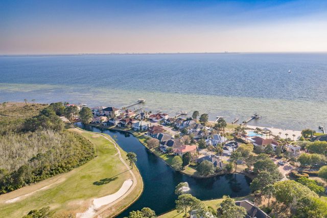 1393 Sunset Beach Drive, Niceville, FL 32578