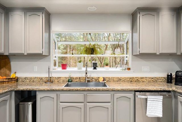 6035 Acorn Ct, Foresthill, CA 95631