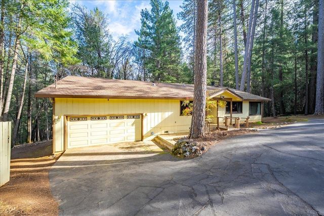 6035 Acorn Ct, Foresthill, CA 95631