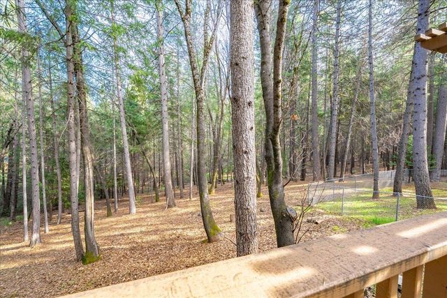 6035 Acorn Ct, Foresthill, CA 95631