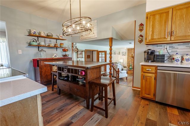 421 Buchanan Road, Utica, NY 13502