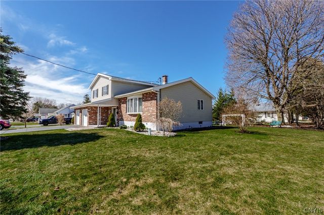 421 Buchanan Road, Utica, NY 13502