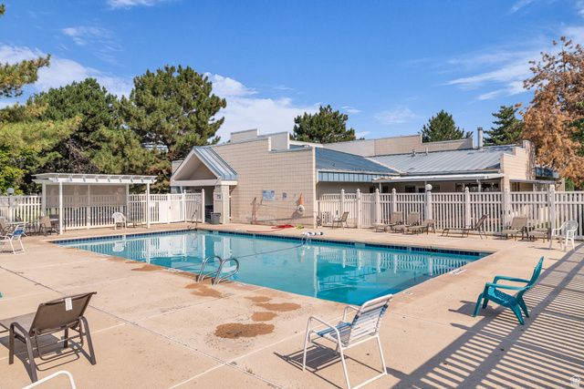 1387 W BREAKWATER DR, Taylorsville, UT 84123