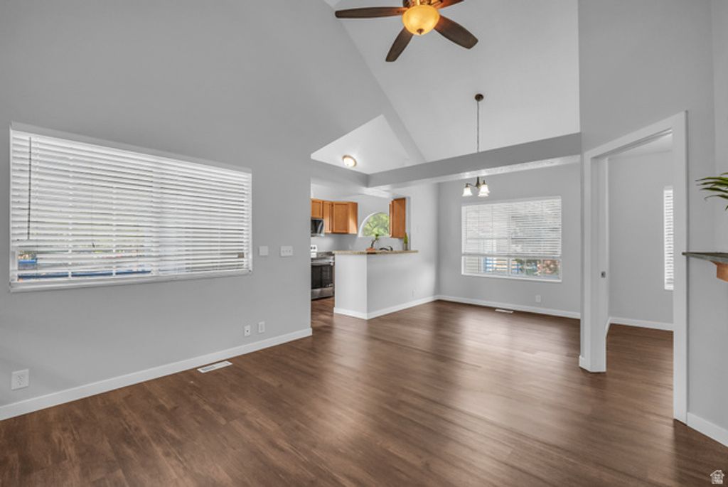 1387 W BREAKWATER DR, Taylorsville, UT 84123