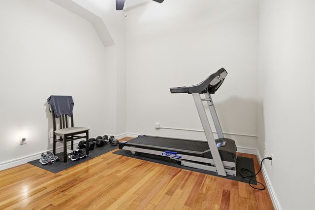 212 N Center Street 301, Bloomington, IL 61701