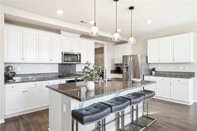 19532 Martellus, Saugus, CA 91350