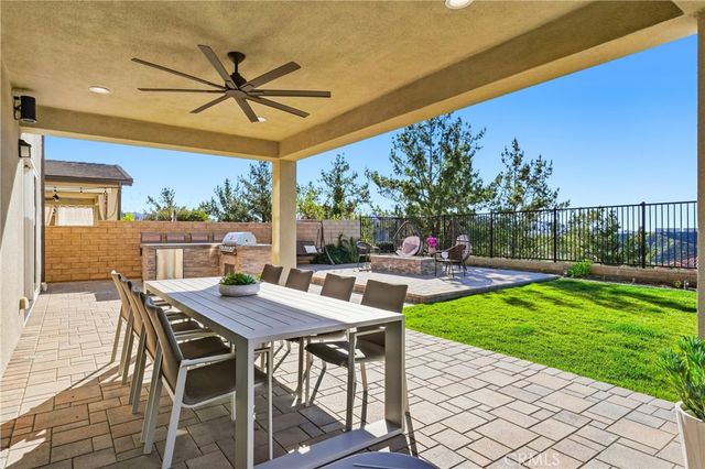 19532 Martellus, Saugus, CA 91350