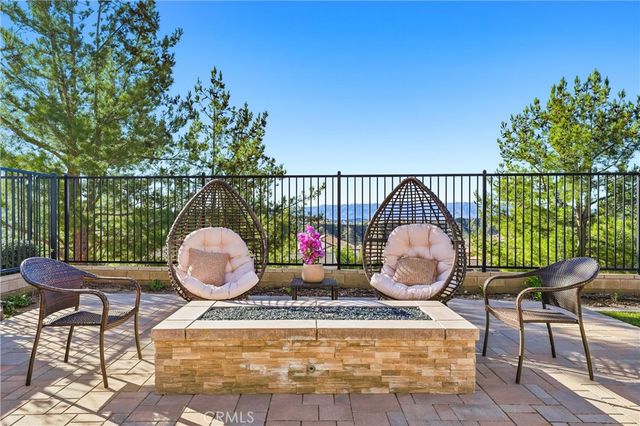 19532 Martellus, Saugus, CA 91350