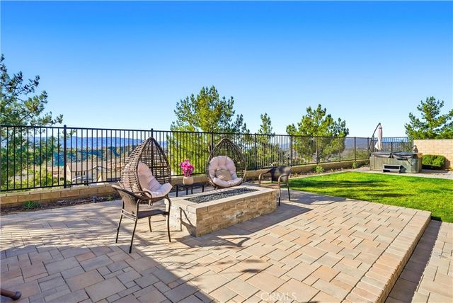 19532 Martellus, Saugus, CA 91350