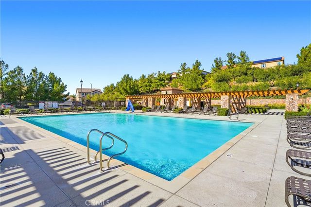 19532 Martellus, Saugus, CA 91350