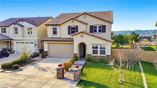 19532 Martellus, Saugus, CA 91350