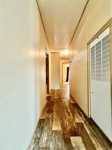 326 Jasper Street 20, Bacliff, TX 77518