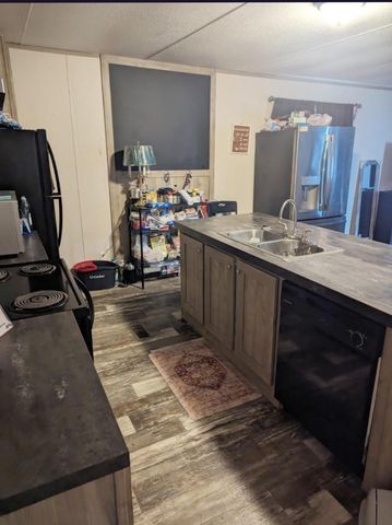 326 Jasper Street 20, Bacliff, TX 77518