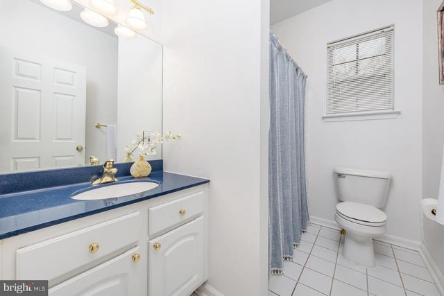 9 KENNETH CT, Sewell, NJ 08080