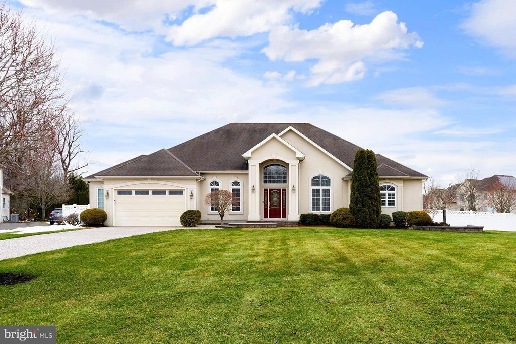 9 KENNETH CT, Sewell, NJ 08080