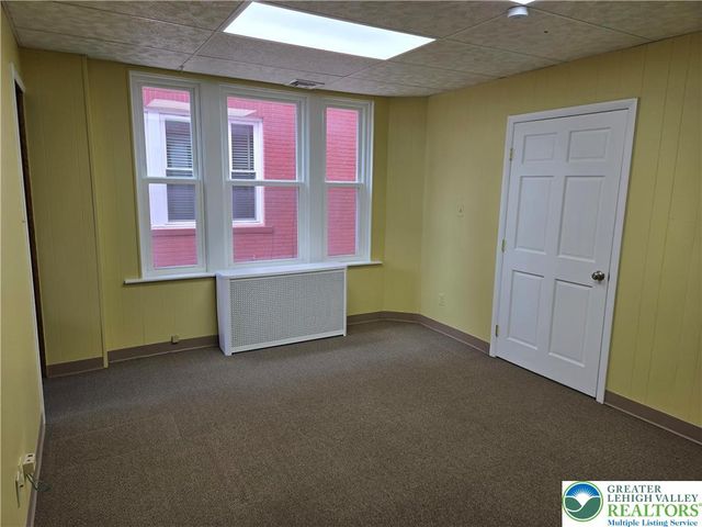 1754 West Broad, Bethlehem City, PA 18018