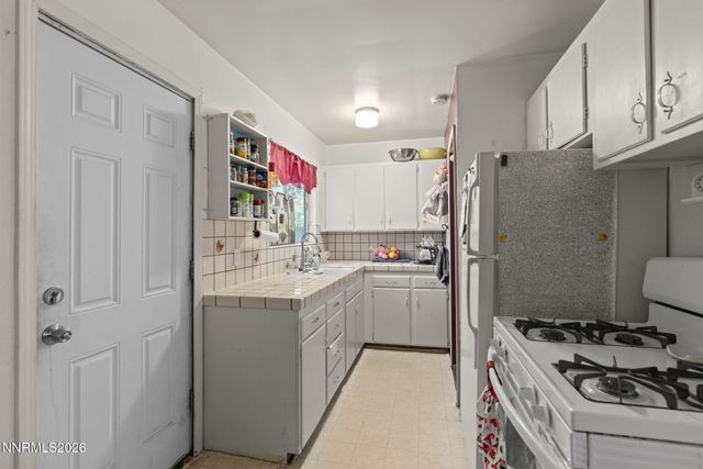 305 Burton Street, Carson City, NV 89706