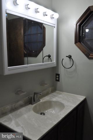 7905 ELBERTA DR, Severn, MD 21144