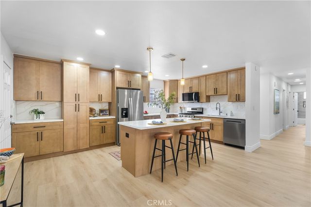 16551 Lucia Lane, Huntington Beach, CA 92647