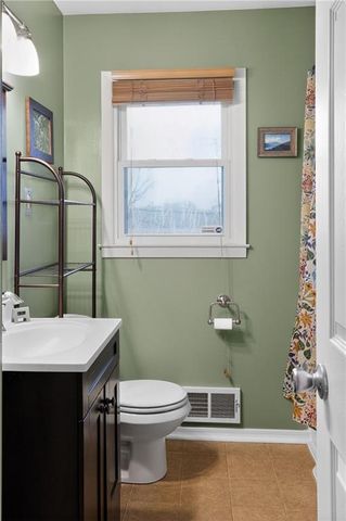 9147 MAIN Street, Kansas City, MO 64114