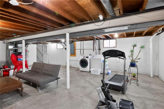 9147 MAIN Street, Kansas City, MO 64114