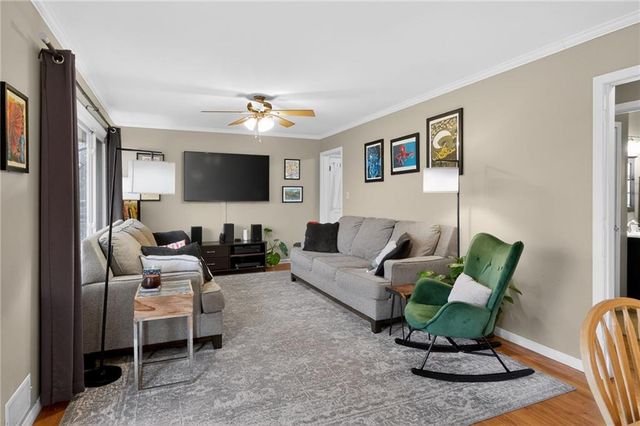 9147 MAIN Street, Kansas City, MO 64114