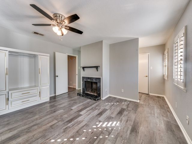 206 Westview Terrace, Arlington, TX 76013