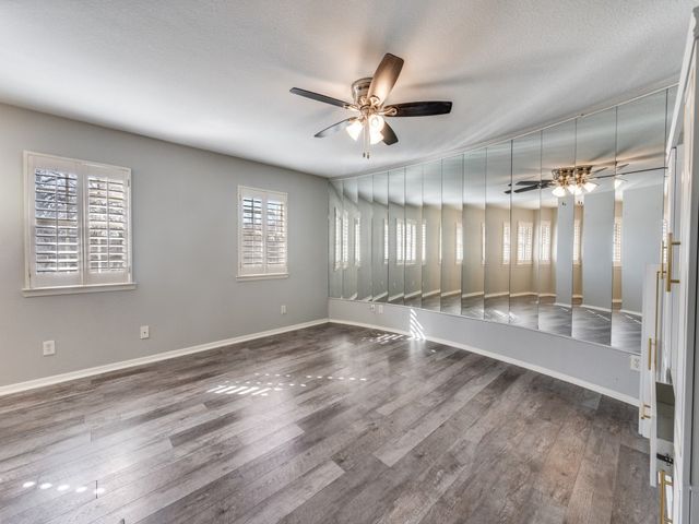 206 Westview Terrace, Arlington, TX 76013