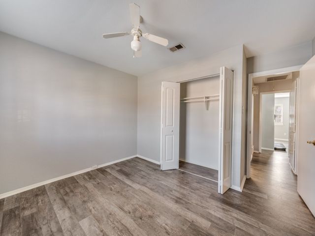 206 Westview Terrace, Arlington, TX 76013