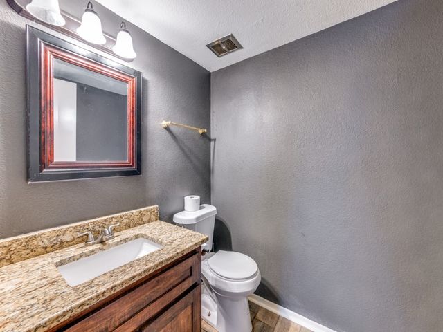 206 Westview Terrace, Arlington, TX 76013